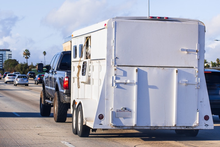 Essential Tips for Hooking Up a Trailer